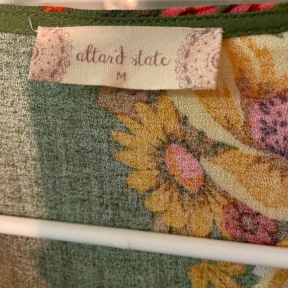 Altar’s State Floral Hi Lo Dress - Picture 4 of 5